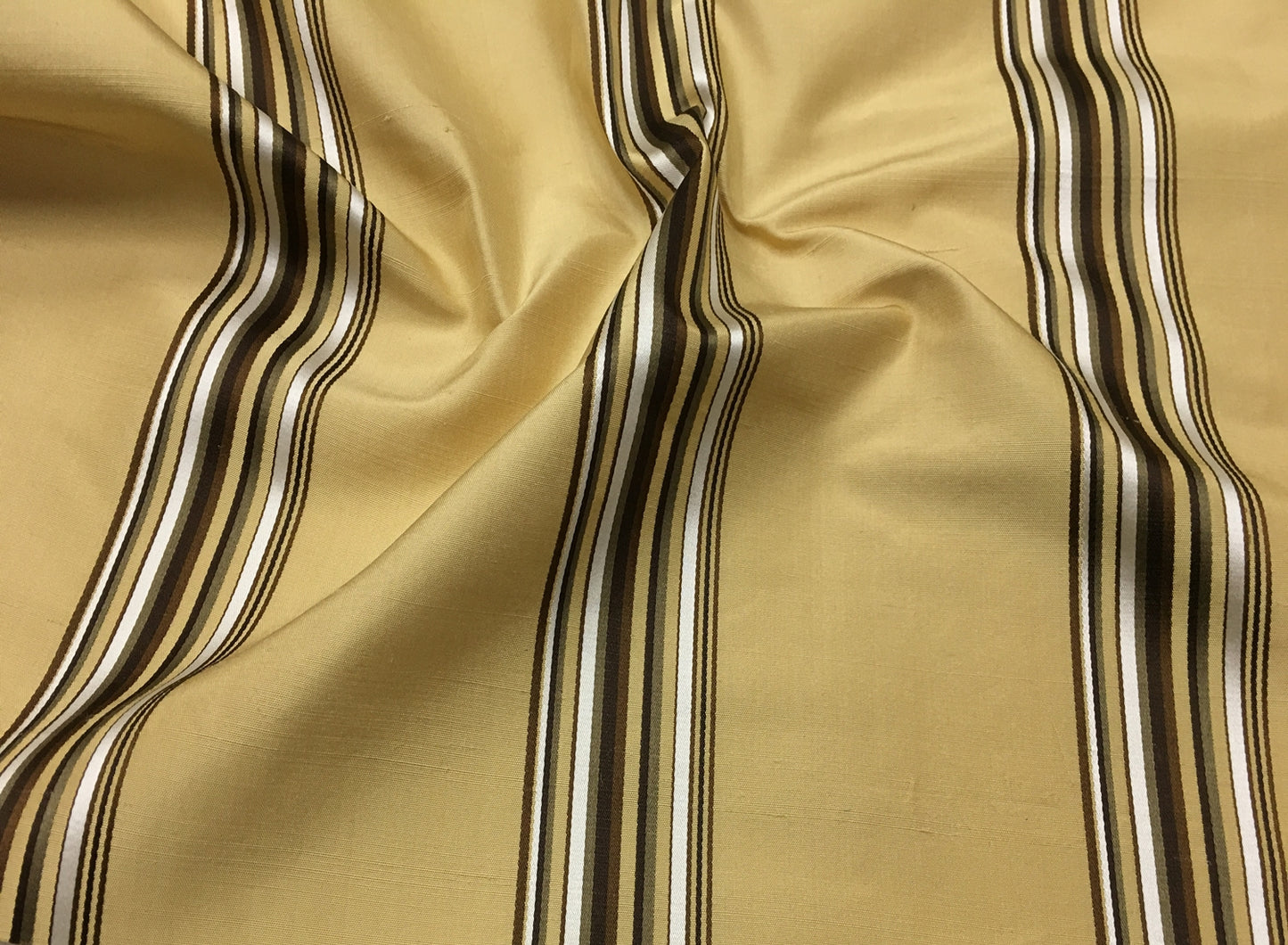 silk stripe 2057a