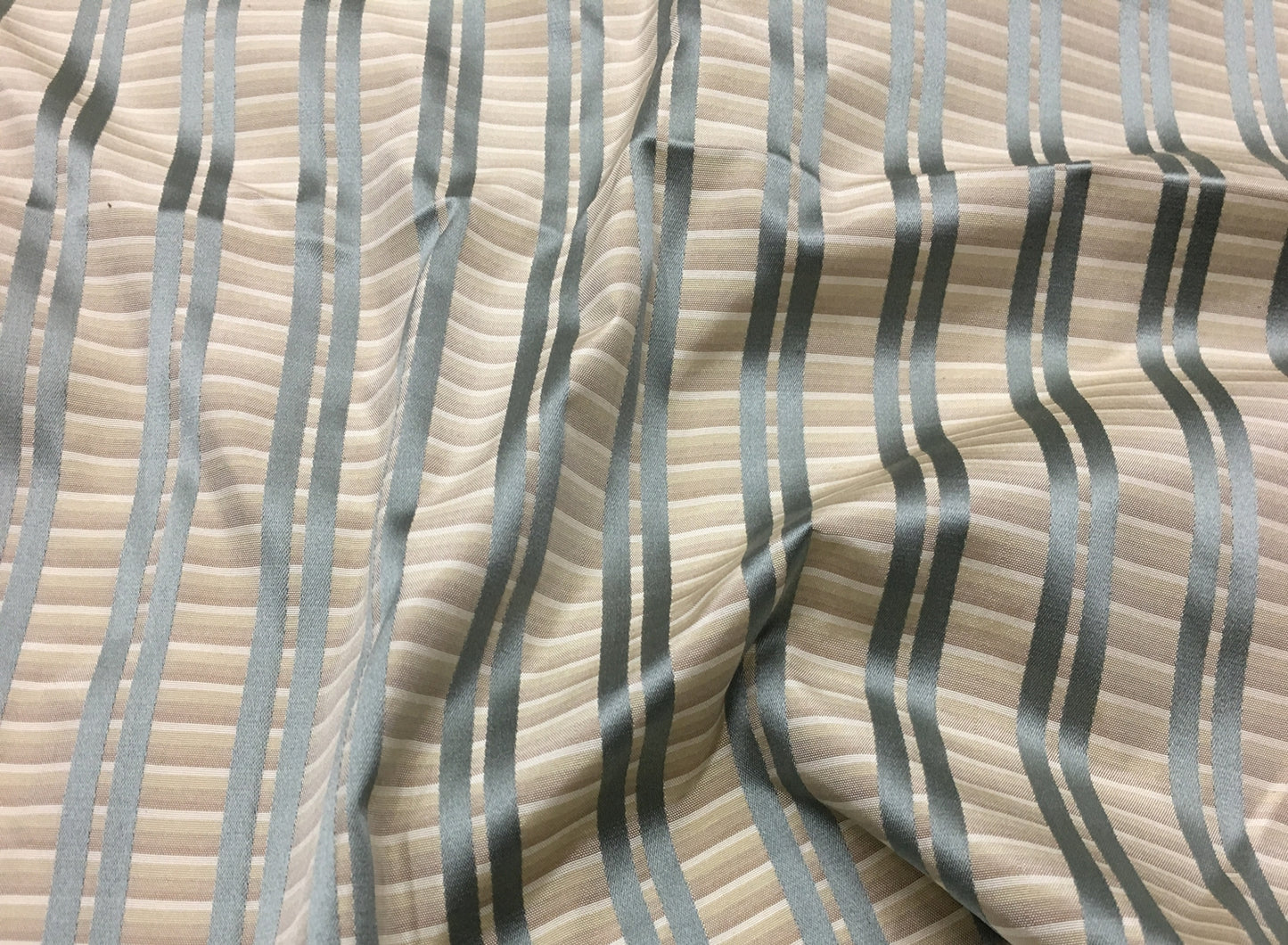 silk stripe 2060a