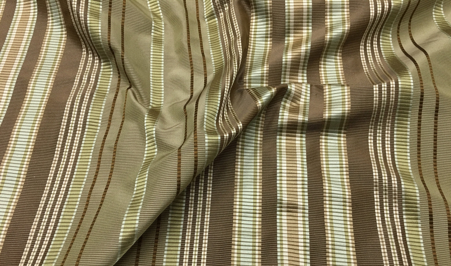 silk stripe 2072a