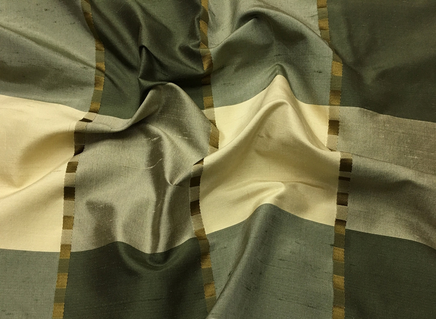 silk check 2103c