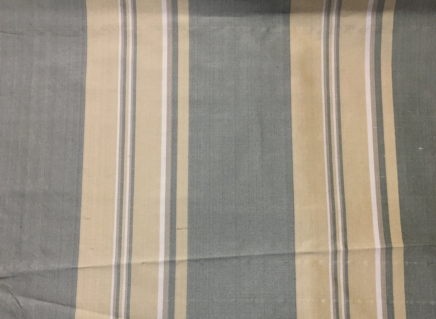 silk stripe 2104d