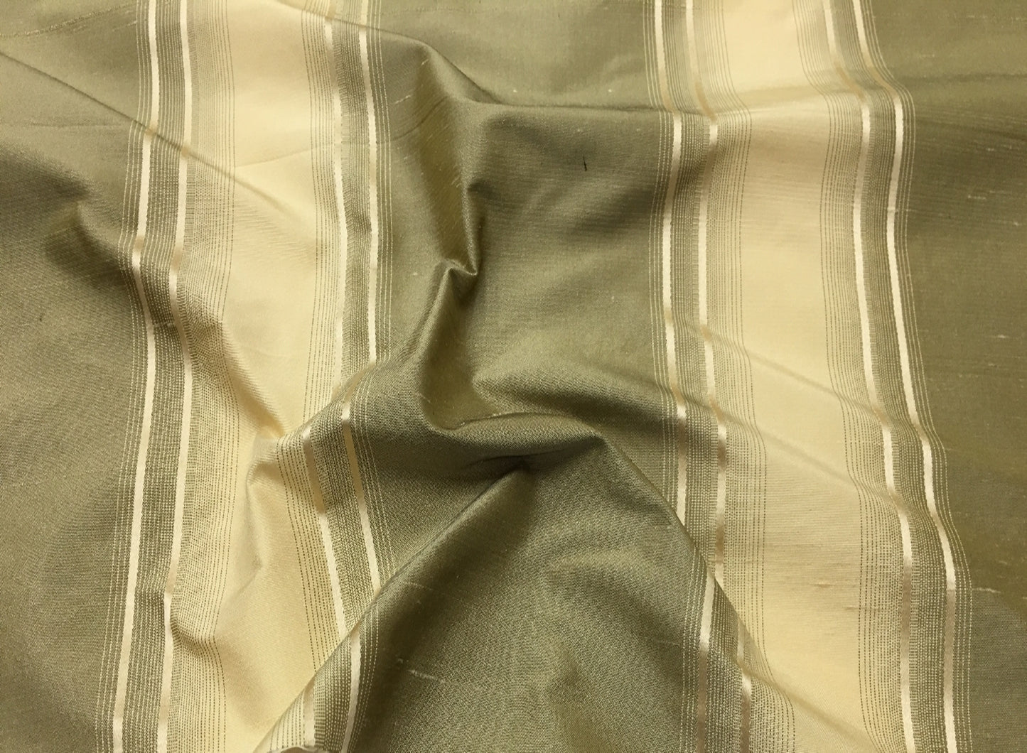 silk stripe 3007c