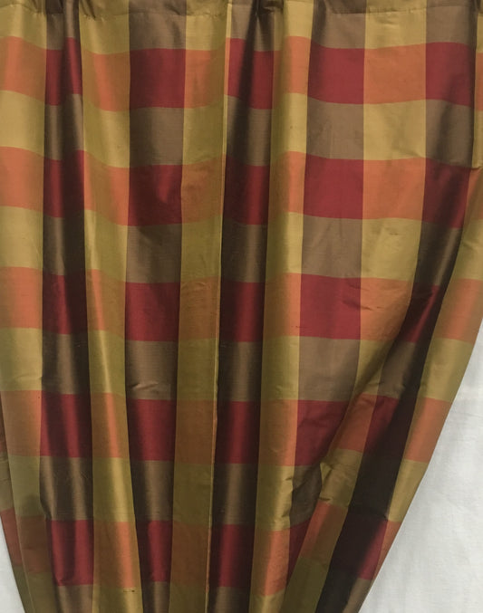 32030 Silk Dupioni Drapes (Pair)