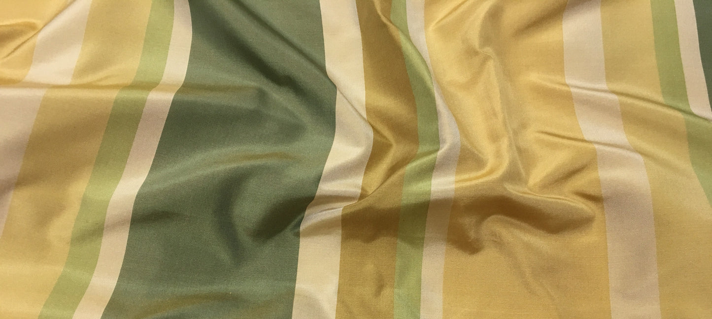 32033 Silk taffeta Drapes (Pair)