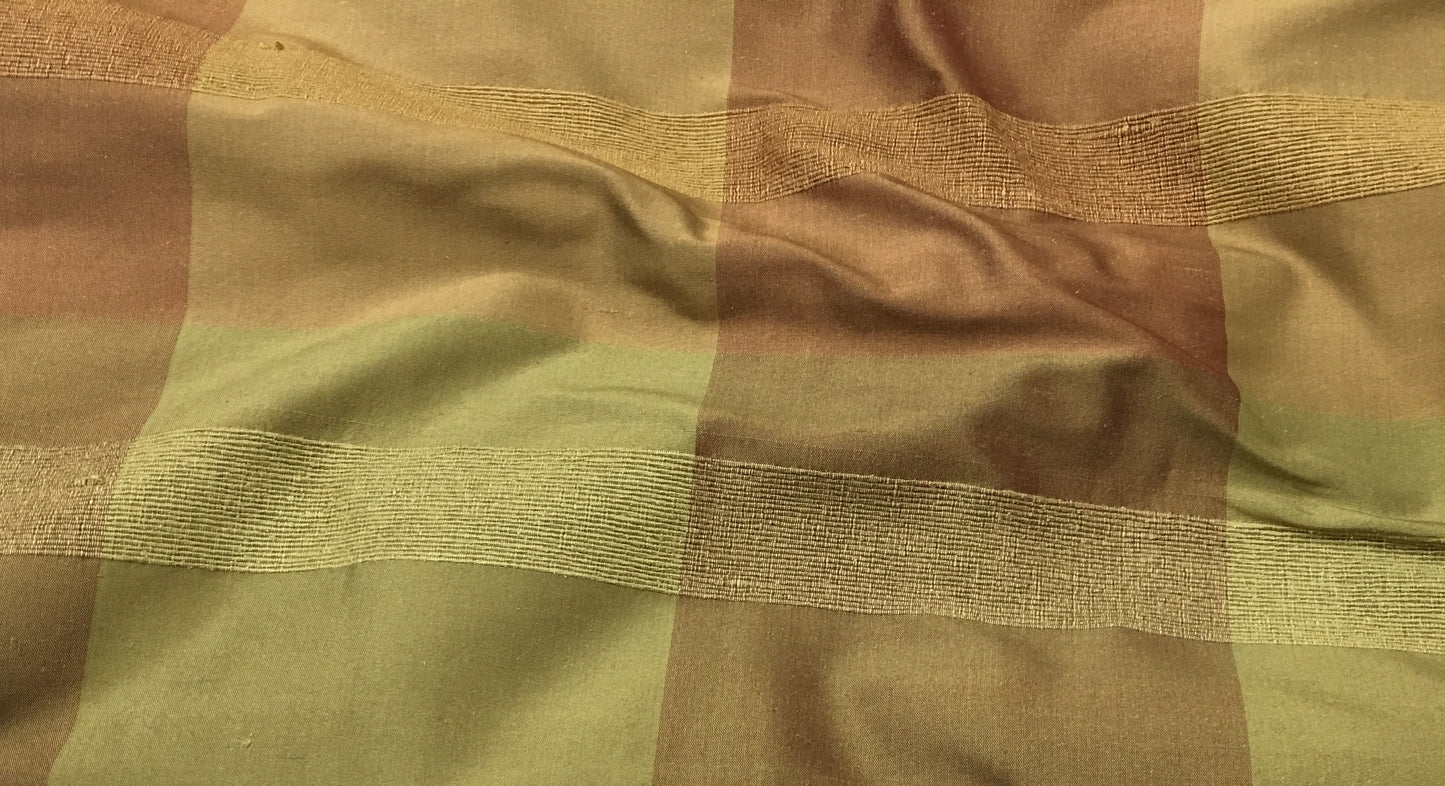 32042 Silk Dupioni Drapes (Pair)