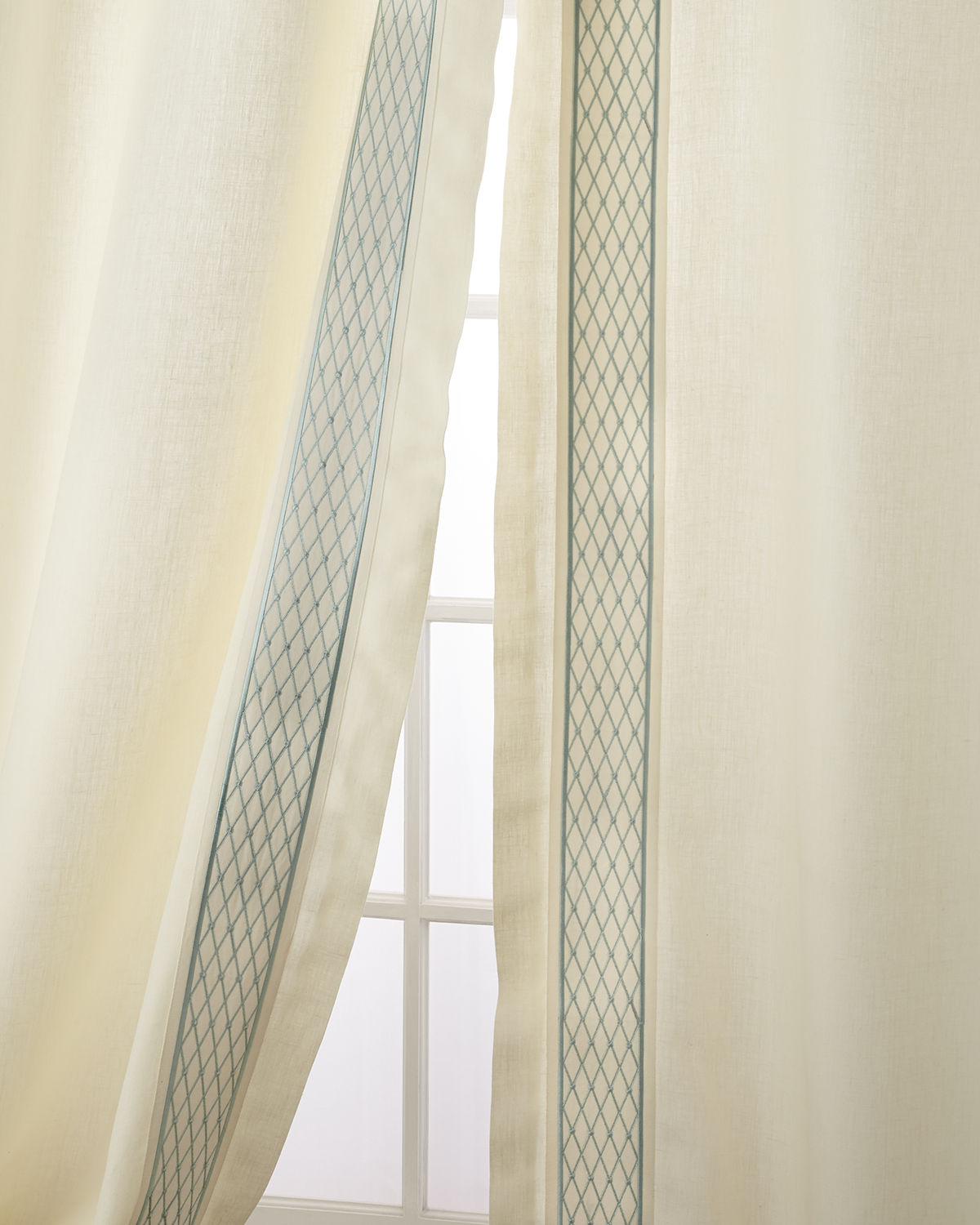 Ambrosia Spa Green 100% Linen Lined Drapes (Pair)