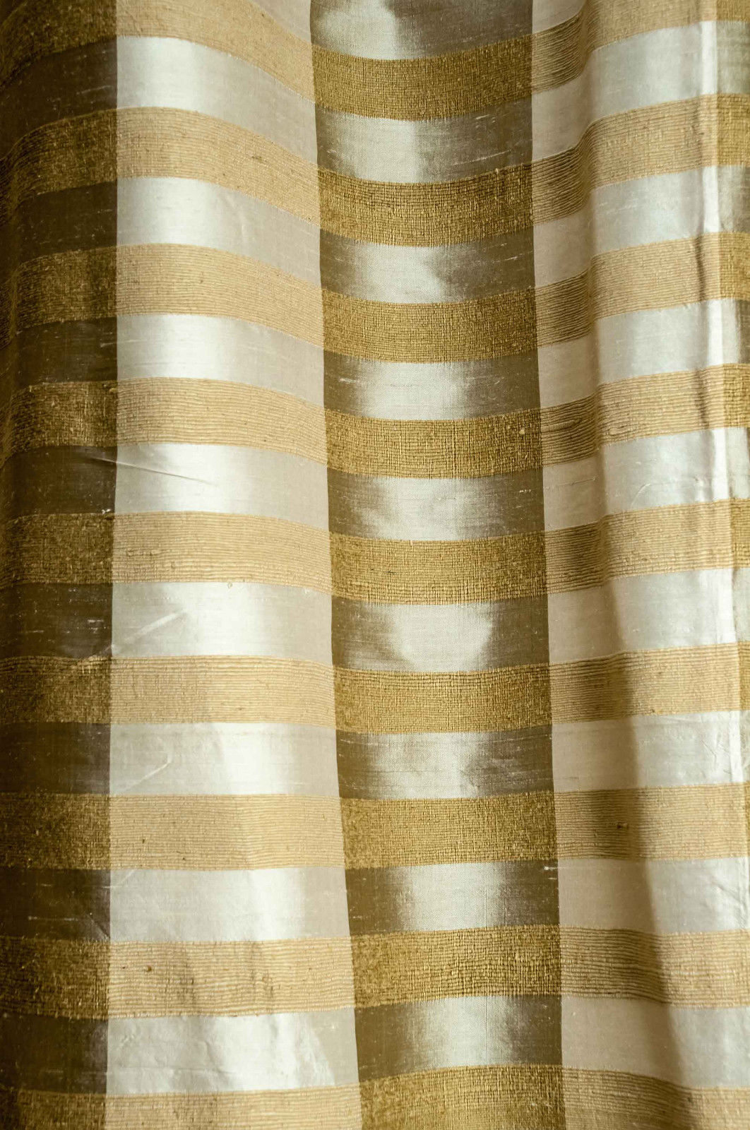 32036 Silk Dupioni Drapes (Pair)