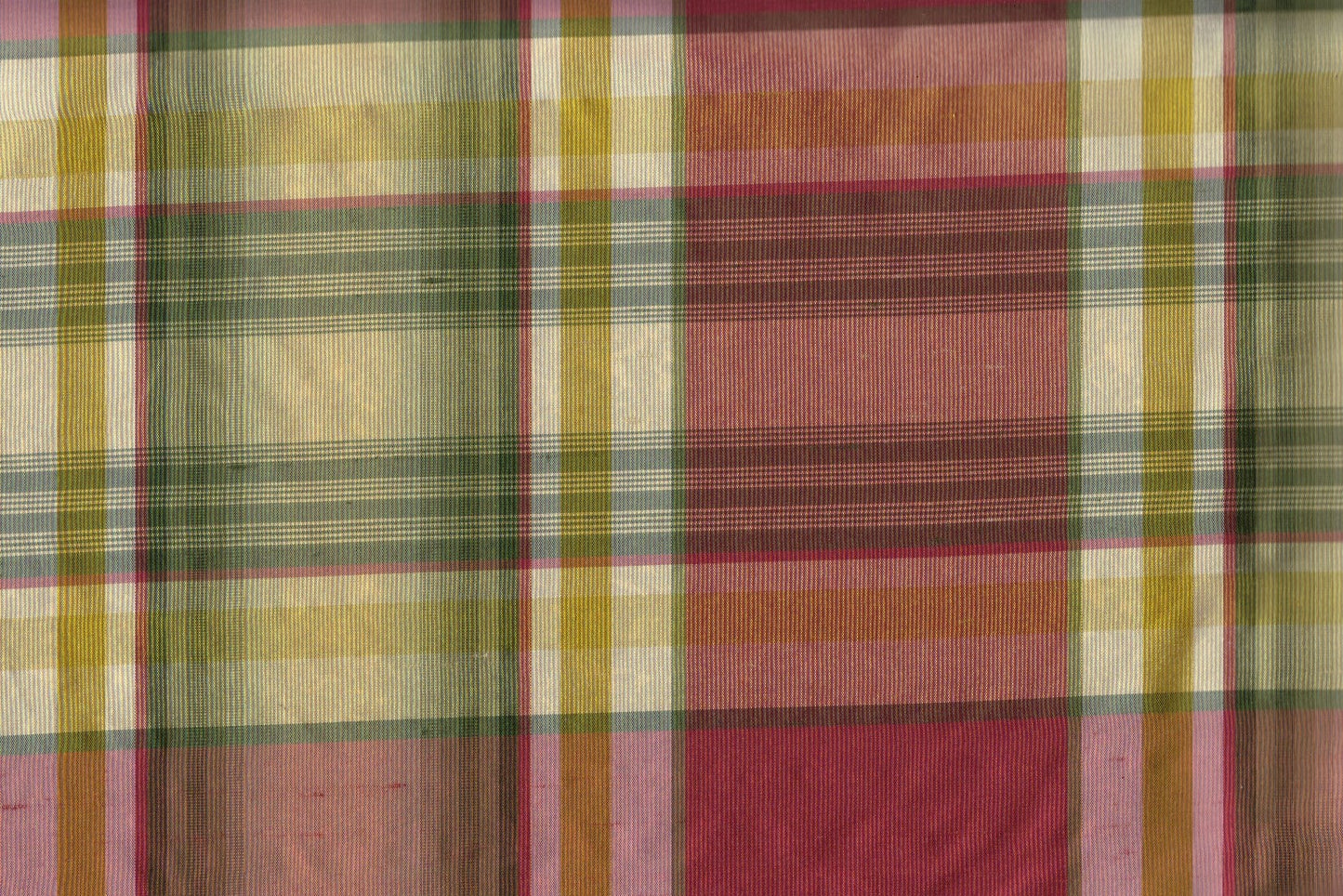 silk check 1328c