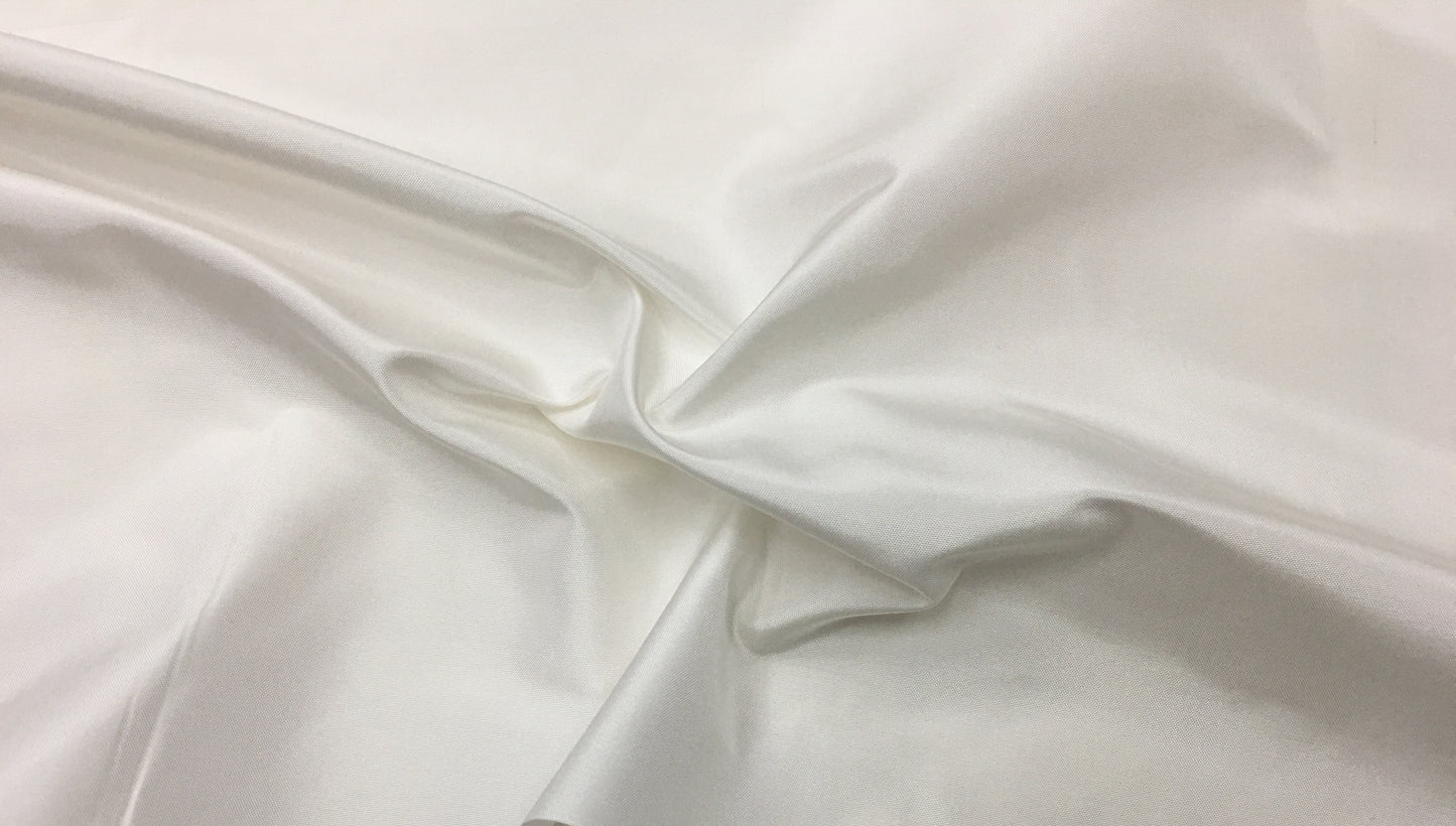 silk taffeta ivory T111